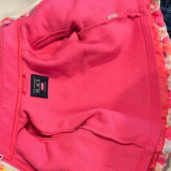 Snow Coat - Picture 7 of 7